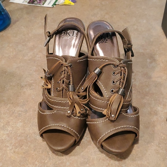 BKE Shoes - BKE Sole Heels